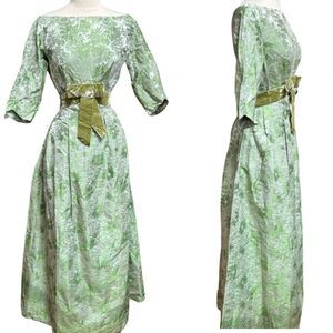 Vintage Handmade 50s 60s MCM Pistachio Green Brocade Formal Dinner Party Gown